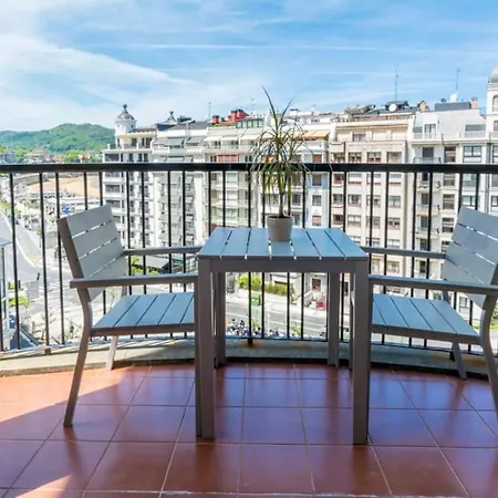 Belle View, Modern Apt With View Wifi. *