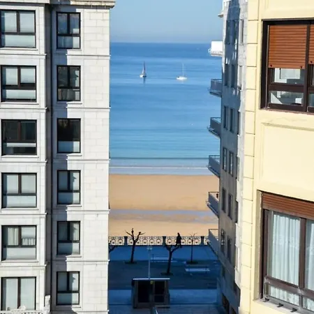 Belle View, Modern Apt With View Wifi. 公寓