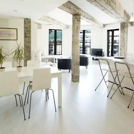 Belle View, Modern Apt With View Wifi. 圣塞瓦斯蒂安